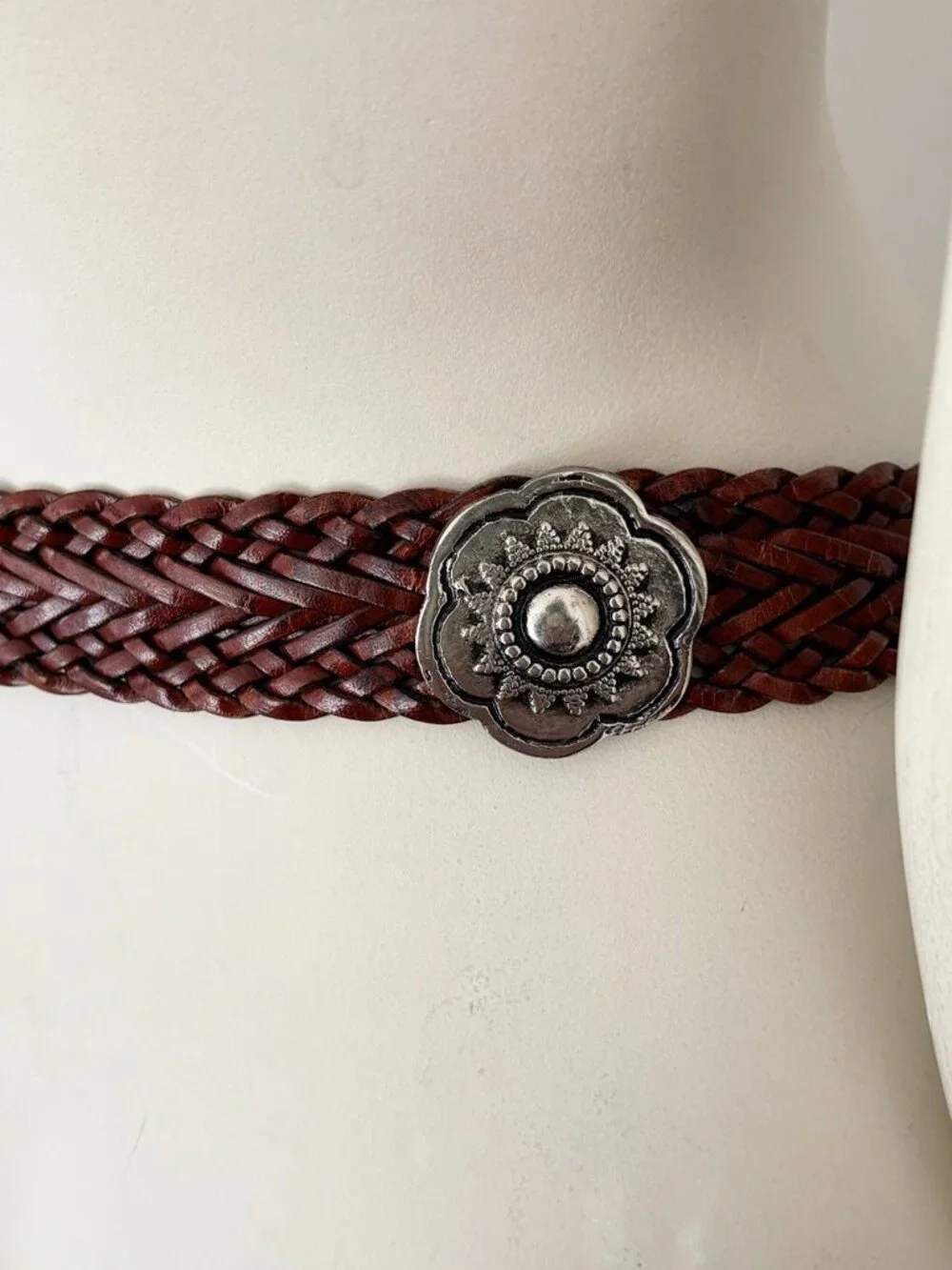 CAPEZIO Woven Leather Belt Flower Medallions Silver Buckle Western Boho  SZ M/L